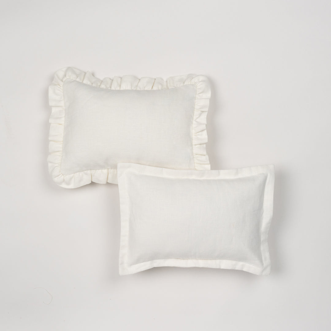 mini cushion in organic linen | ivory