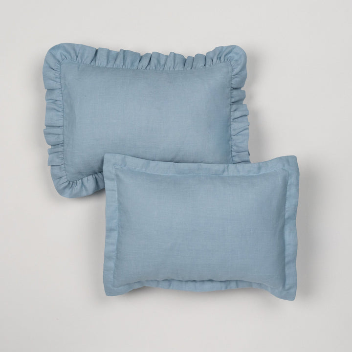 mini cushion in organic linen | blue