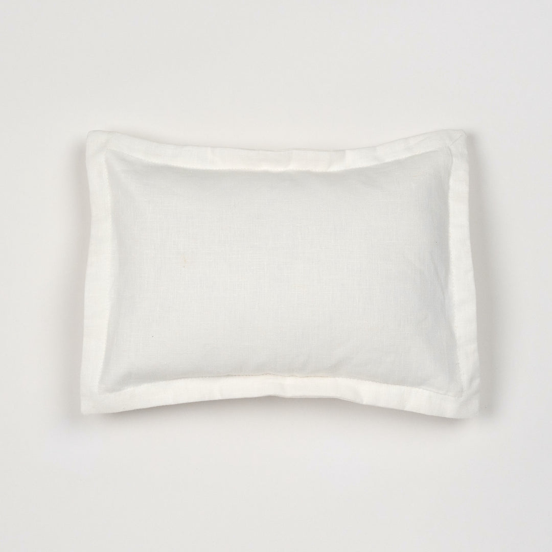 mini cushion in organic linen | ivory